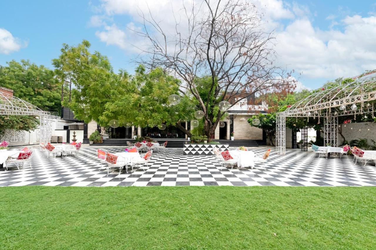 Hotel Casa Aishbagh Лакхнау Экстерьер фото